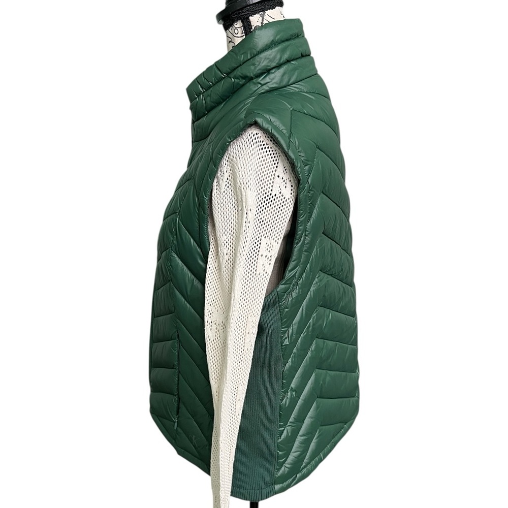 Calvin Klein Forest Green Quilted Vest - Picture 6 of 10